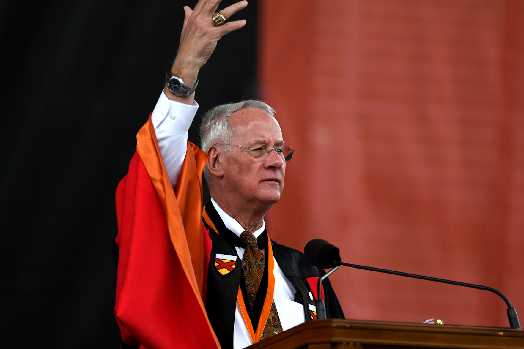 061216-cgt-nws-osu-grad-04.jpg